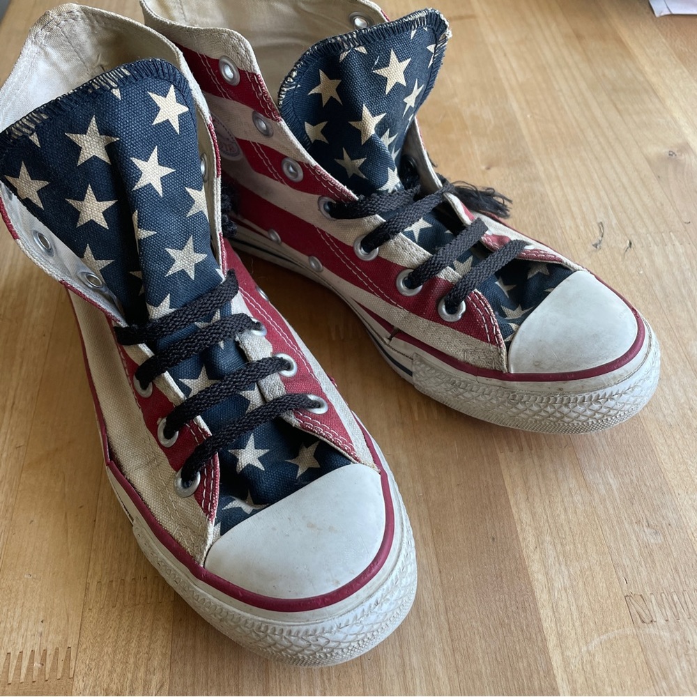 vintage 1980s USA converse high tops 🇺🇸